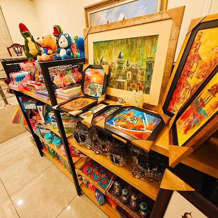 Hayyat Luxury Hotel Suites Lahore Extérieur photo