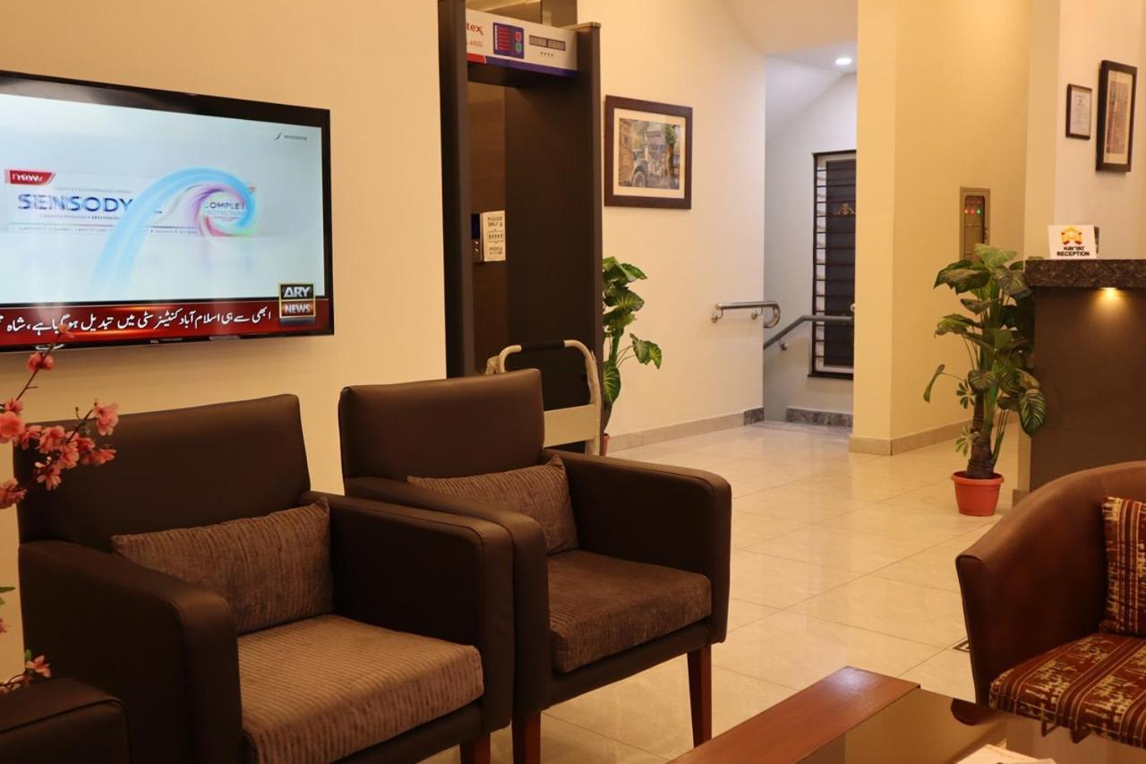 Hayyat Luxury Hotel Suites Lahore Extérieur photo