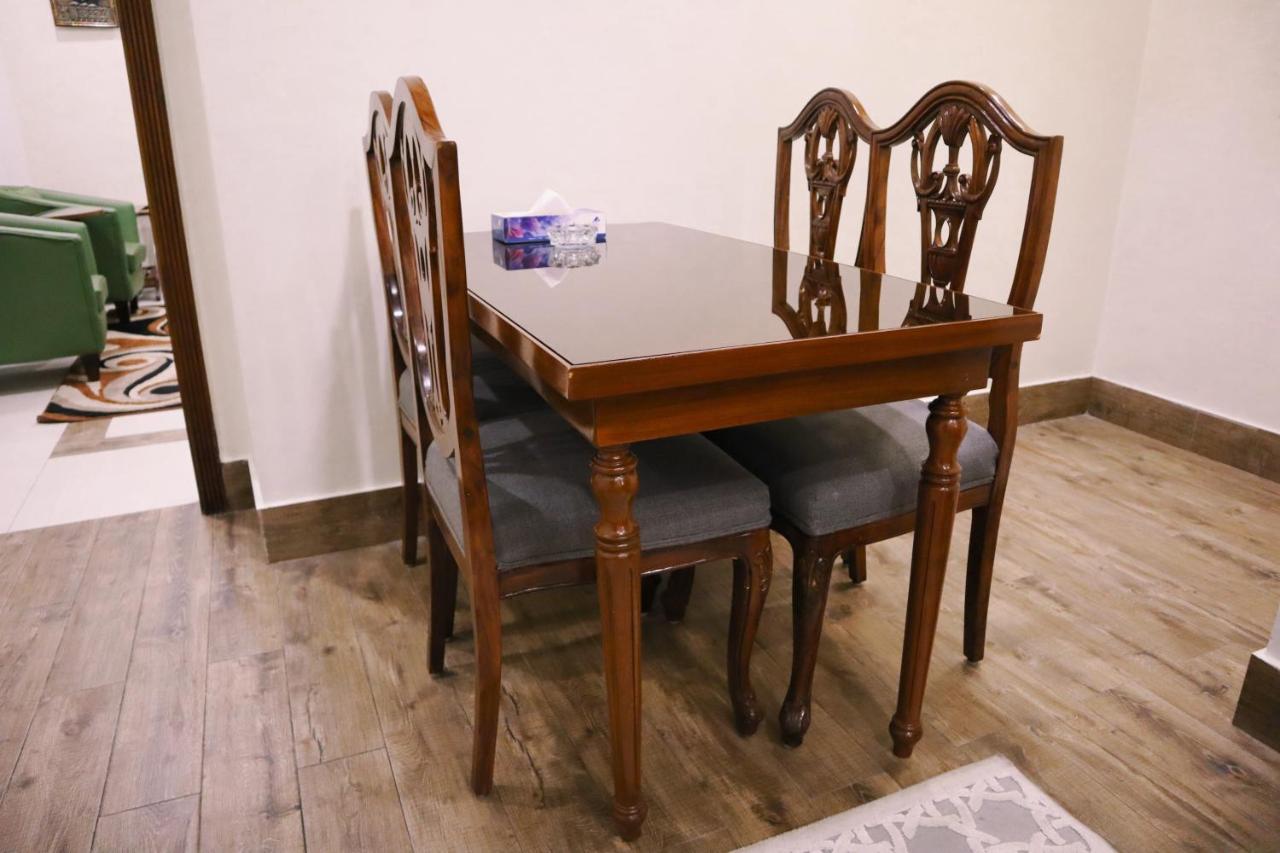Hayyat Luxury Hotel Suites Lahore Extérieur photo