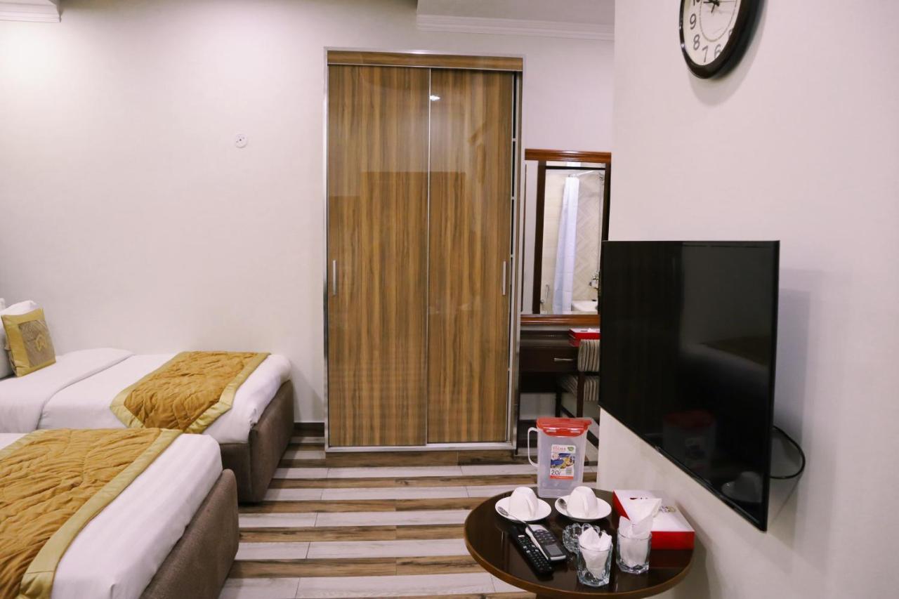 Hayyat Luxury Hotel Suites Lahore Extérieur photo