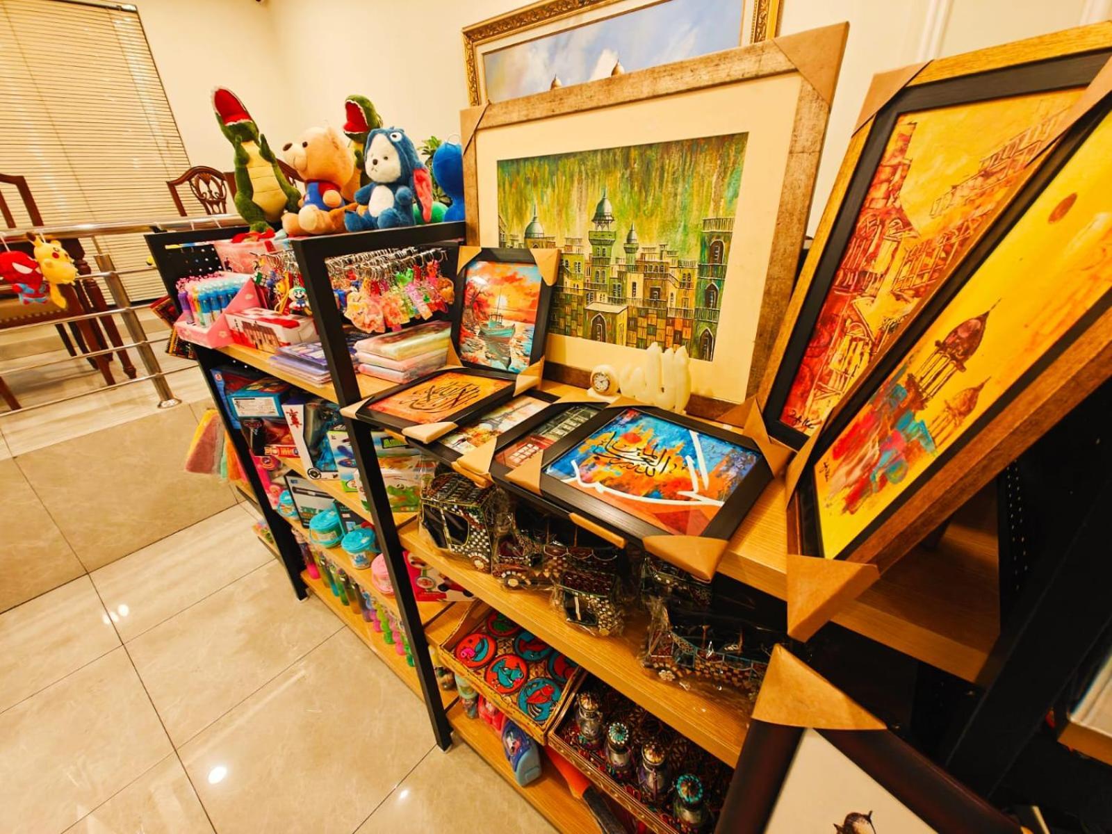 Hayyat Luxury Hotel Suites Lahore Extérieur photo